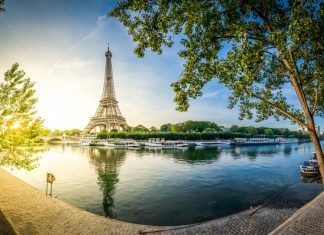 Future of Paris gaming clubs in jeopardy