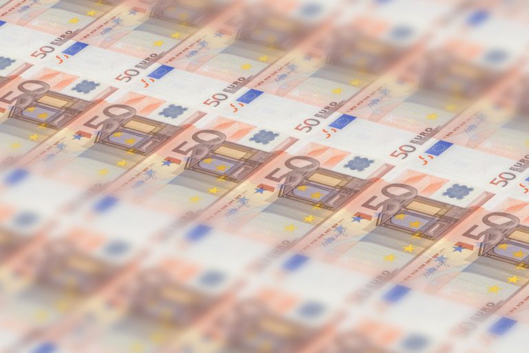 Prime Network Jackpot prize hits €1m for first time Euro notes