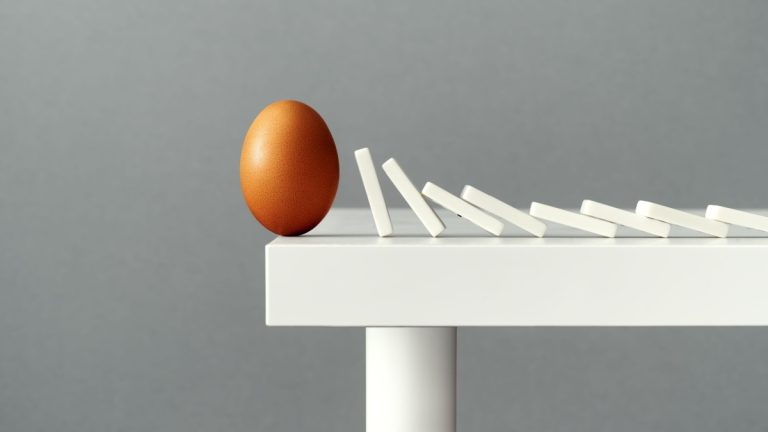 Florida bills would have ‘unintended consequences’ on sweepstakes casinos Dominos falling towards an egg