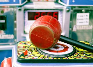 How can social casinos continue to hit new heights?