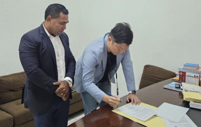 GIU Signing