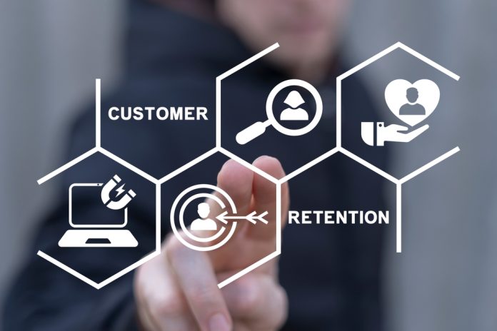 Man,Using,Virtual,Interface,Sees,Inscription:,Customer,Retention.,Customer,Acquisition retention concept