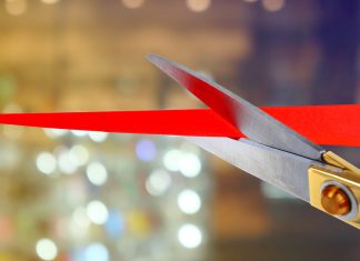 Incentive Games: cutting through the noise with pay-to-play crash and arcade games