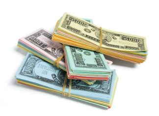 What exactly is a dual-currency social casino? Play money, which is at the heart of the debate of the dual-currency sweepstakes casino model