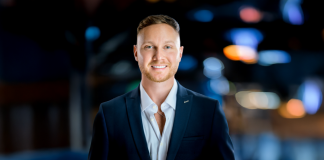 NuxGame: the challenge of scaling without slipping