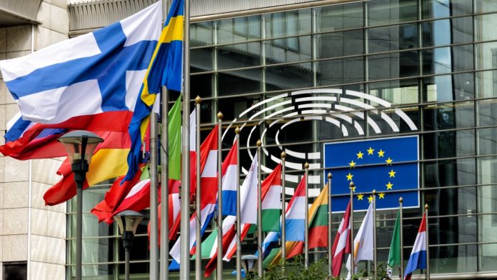 eu-combat-teen-gambling-crisis-(1) The Eu flag alongside the flags of many countries across the continent