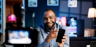 Swedish regulator targets influencers in illegal gambling battle An influencer promotes something in front of a camera