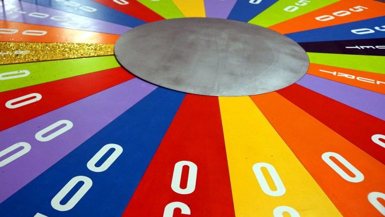 Illustration of game shows, which CreedRoomz suggests are the future of live casino.