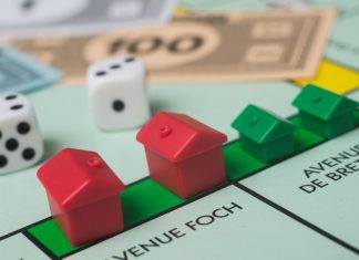 Hasbro hands out Monopoly licence tokens to four iGaming firms Monopoly board