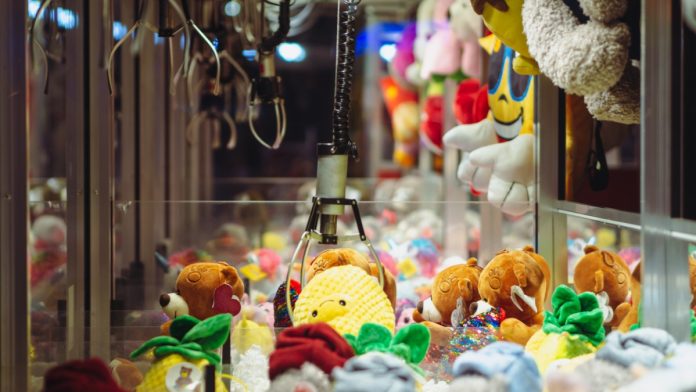 Claw machine