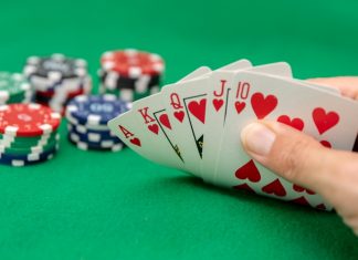 Could Thailand’s poker shift pave the way for a casino reprieve? A poker hand showing a royal flush and poker chips