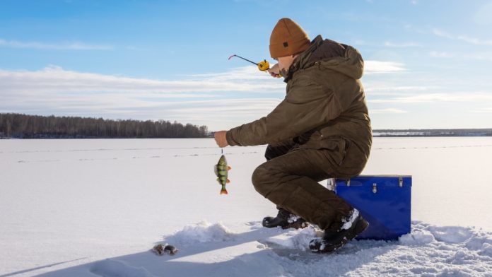 evolution-ice-fishing Ice fishing