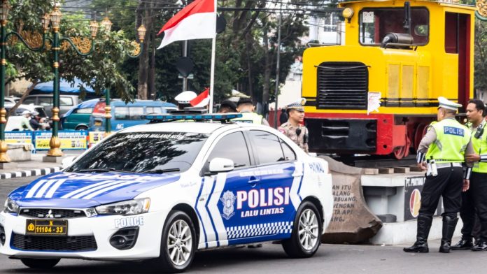 indonesia-police-clampdown-illegal-gambling-(1) Indonesian police car