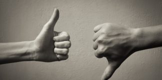 Star Entertainment’s lender rift intensifies future uncertainty One thumb up and one thumb down, showing a disagreement