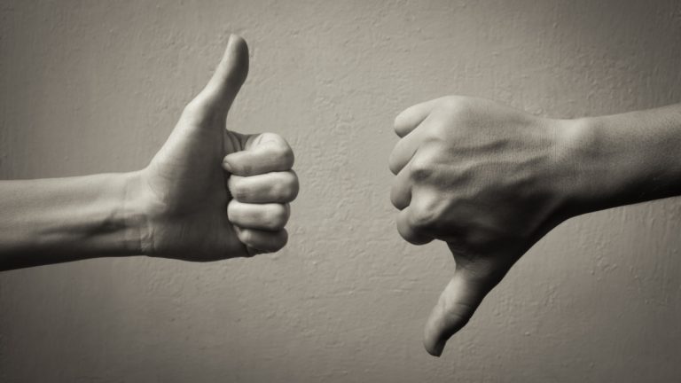 Star Entertainment’s lender rift intensifies future uncertainty One thumb up and one thumb down, showing a disagreement