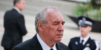 Online casinos on tenterhooks as France ousts Bayrou Bayrou ousted in France