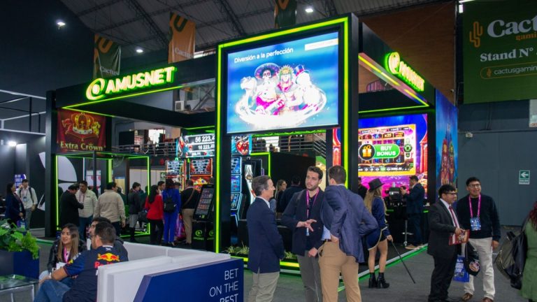 Amusnet stand