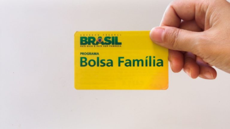 Bolsa Familia card