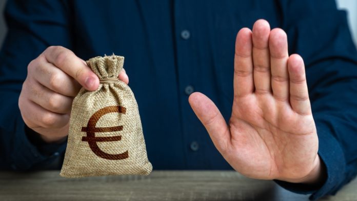 codere-online-colombia-ultimatum-tax-hike No more investment