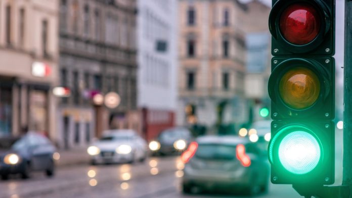 swintt-studio-greenlit-italy Green light