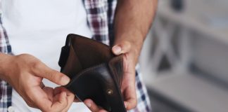 Gordon Moody demands “interim funding” to avoid treatment crisis Man opens empty wallet