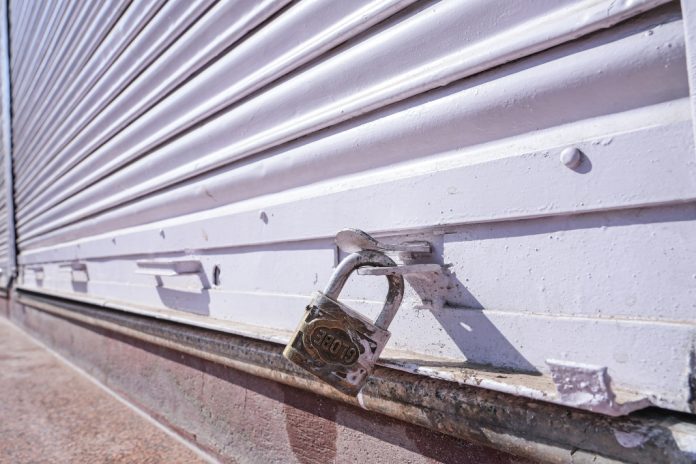GGBET-undergoes-exit-of-UK-iGaming-market Shop shutters
