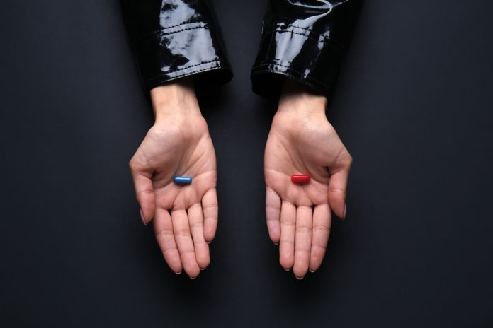 CreedRoomz Red pill blue pill