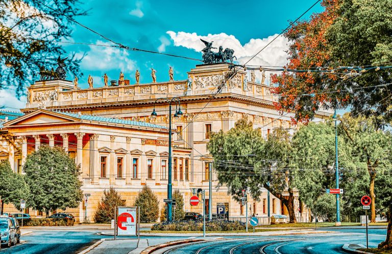Austria and Malta debate