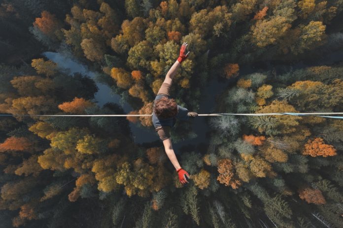 Hub88 Tight rope walker