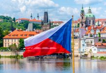 Amusnet secures Czech expansion with Paradise Casino Admiral Czech flag