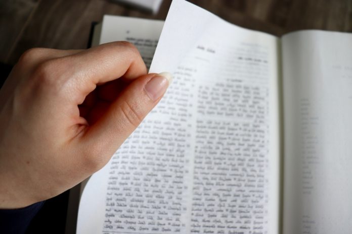 POGO chapter closing Hand turning a page