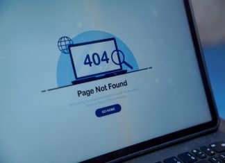 Thailand extends action after blocking 883,012 URLs in less than a year Error message on computer