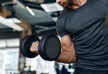 Hollywoodbets strengthens in South Africa with Tom Horn Gaming Man curls dumbbell