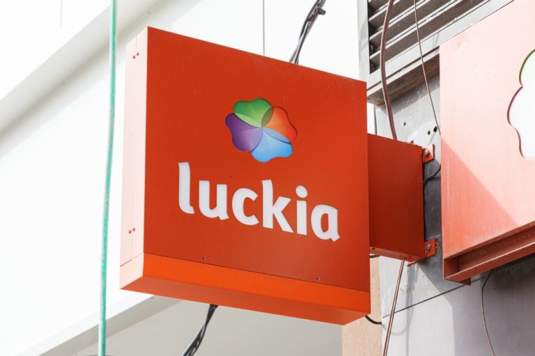 Luckia lauds Galicia Champion with new office opening Luckia