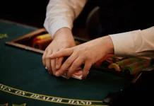 Hub88 taps into Religa’s live dealer capabilities Close up of blackjack dealer