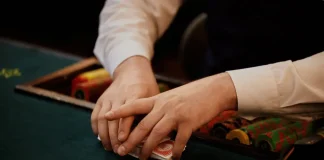 Hub88 taps into Religa’s live dealer capabilities Close up of blackjack dealer