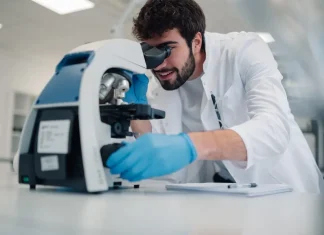 LeoVegas, bet365 and Unibet to go under Swedish microscope Scientist looking through microscope