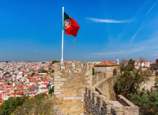 Portugal’s Economy Minister warns black market ‘a plague’ that must be stopped Portugal flag