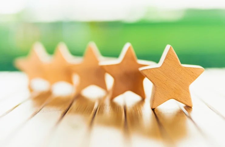 Casino.net’s Katya Vasileva: why the affiliate score has to show its working Stars lined up, illustrating casino rankings and their importance.
